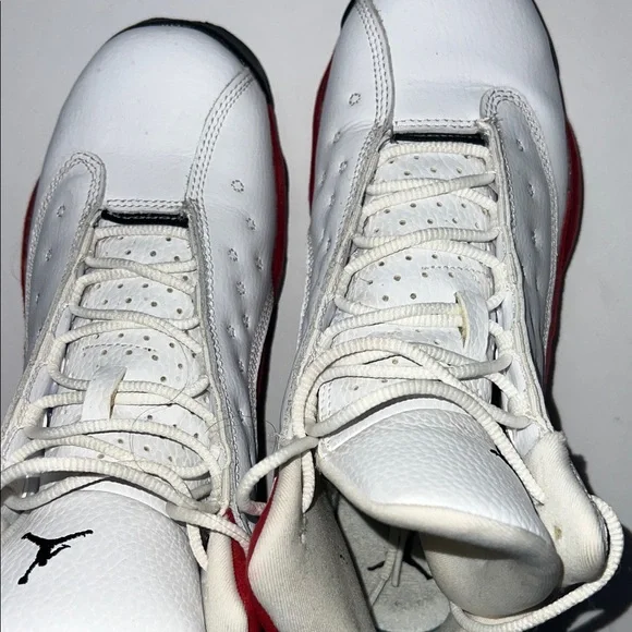 Kids size 6.5Y Jordan 13 Retro Chicago Cherry & White - Picture 9 of 11